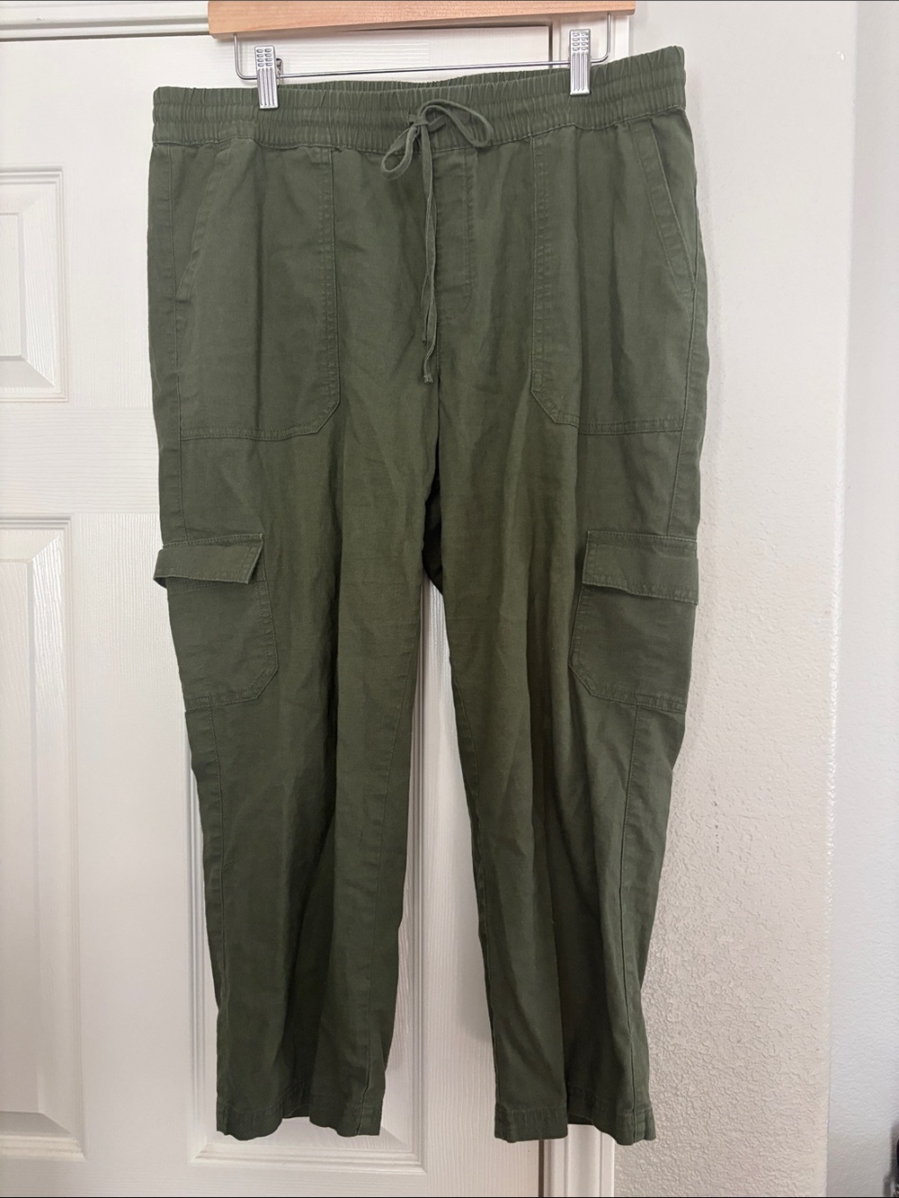 JCrew  Olive Green Cargo Drawstring Pants